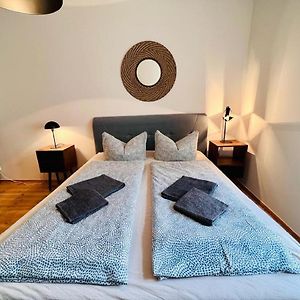 Alte Schoenhauser Lux